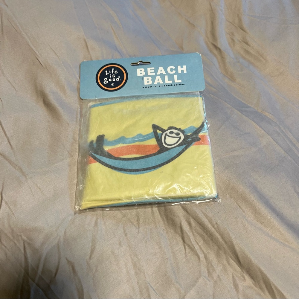 Life is good beach ball